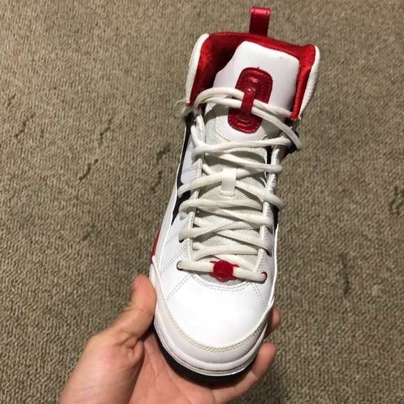 Jordan’s - Picture 2 of 8